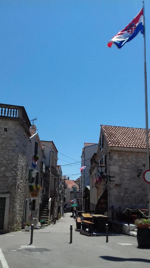 Apartments Mime - Small House Vodice Exterior photo